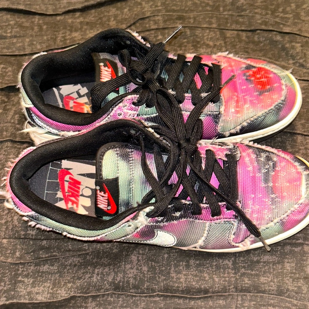 graffiti dunks multi color